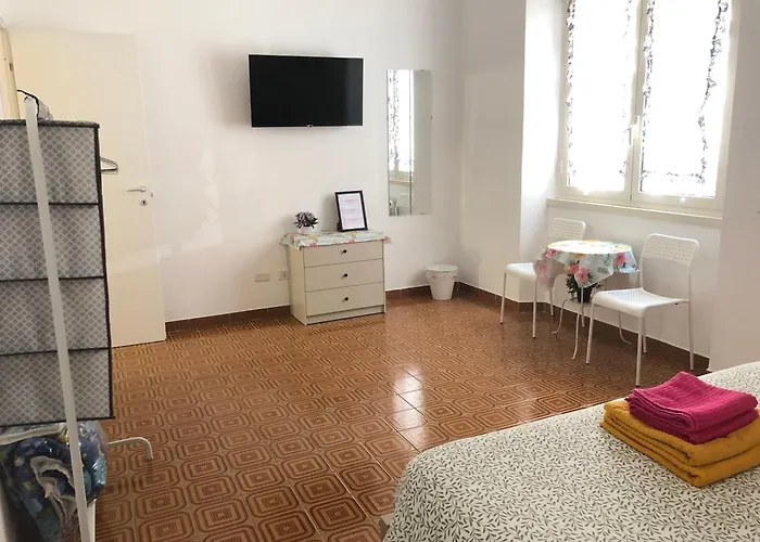 Lol Apartment